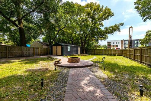 Sought After Seminole Secret Bungalow And Tesla Available