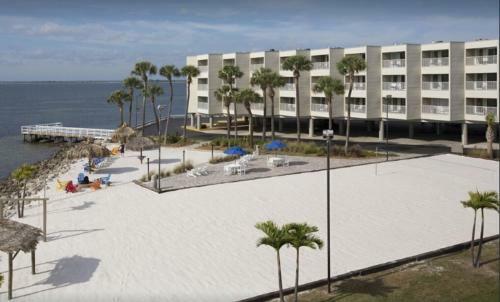Apartamento New! 3 Bed X 2 Bath Amazing Water View!