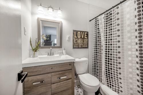 Renovated North Tampa Home By Usf