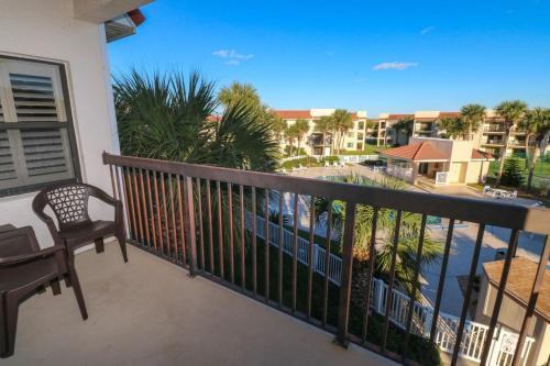 Ocean Village Club F33