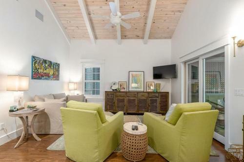 Cottage & Pool House
