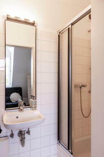 Apartamento Au�ergew�hnliche Wohnung In Historischem Kloster