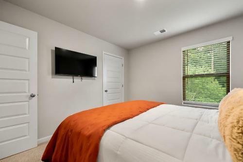Atlanta 6 Bedroom With Indoor Open Space And Pool Table