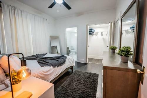 Restful Bungalow Patio Free Parking 3 Miles Dt