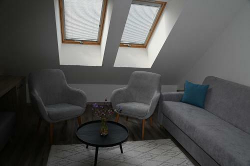 Hostal Penzion K�nig?v Ml�n