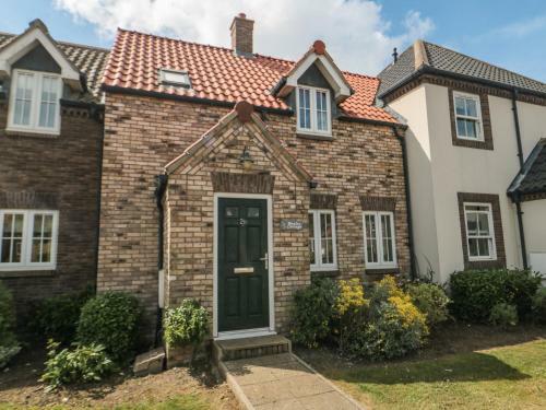 Boules Cottage