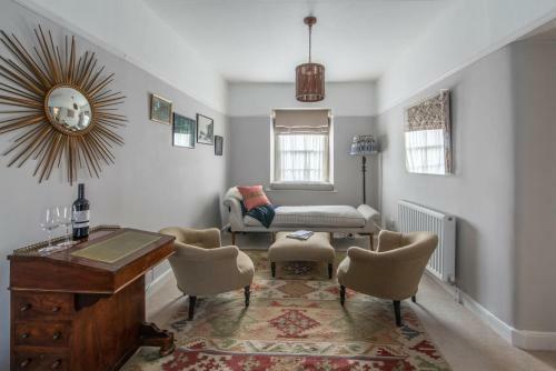 Merchants Town House - Catherine Hill
