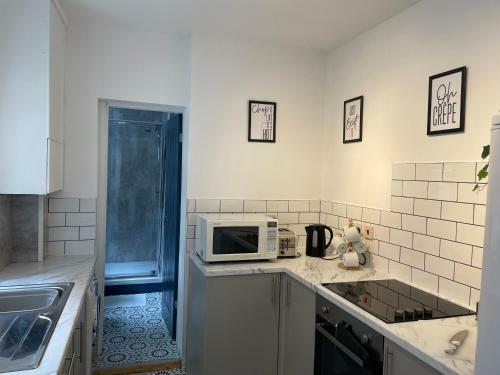 Apartamento Fully Refurbished 2 Bed*contractors*families*wifi
