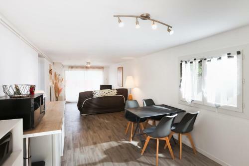 Apartamento Ideal Vacation Home For 4 With Garden