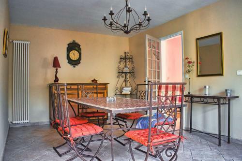 Agr�able Maison Avec Piscine