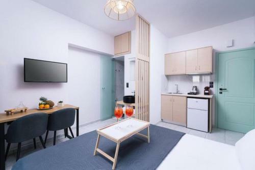 Alcyone Studios And Apartments