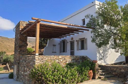 Tinos Retreat, Architect's Guest House