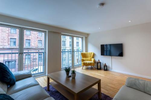 Modern 2-bed Apartment - City Centre - Free Parking