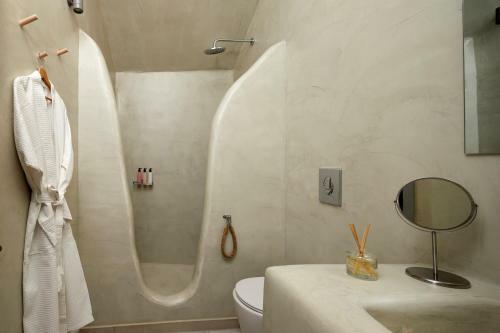Villa El Verano Suites