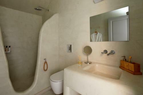 Villa El Verano Suites