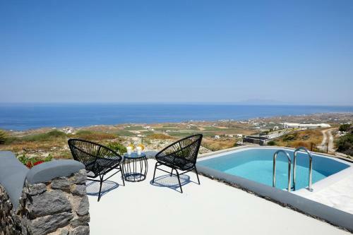 Villa El Verano Suites