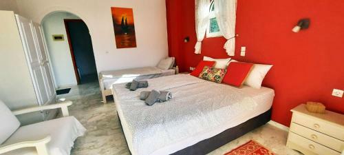 Ilektra Apartment Red