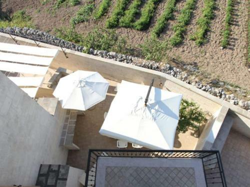 Lovely Apartment In Diso With Private Terrace
