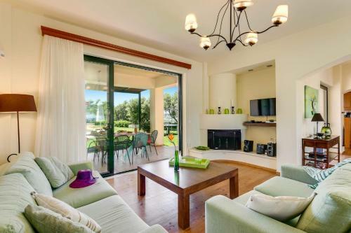 Villa Elea By Villa Plus