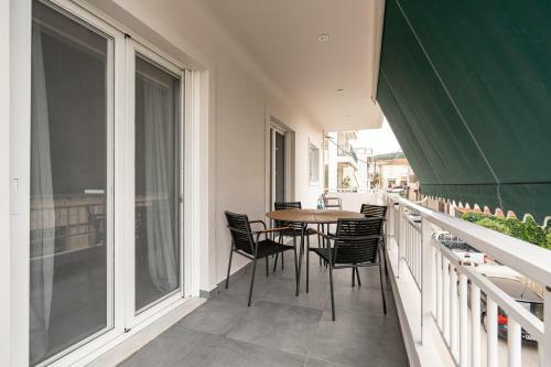The H Experience Blackbird Spacious 2bd Apartment Close To The Beach