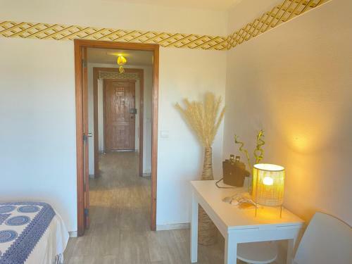 Lovely Apartment With Balcony - Beach Front Line By Lovelystay