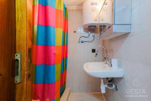 Ilios Loft Apartment With Sea Views, 200m From Beach