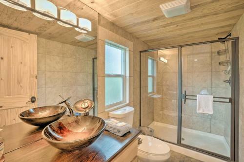 Brookings Home With Sauna, Half Mi To Harris Beach!