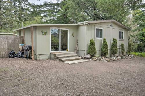 Brookings Home With Sauna, Half Mi To Harris Beach!