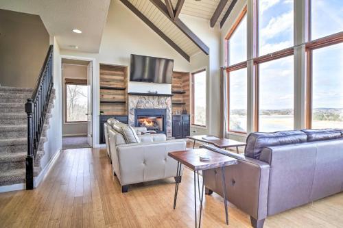 Sevierville Home With Mountain And Lake Views!