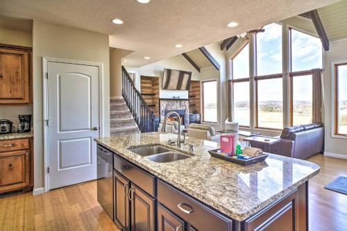 Sevierville Home With Mountain And Lake Views!