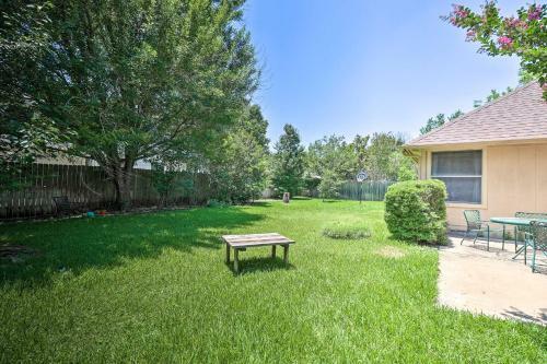 Round Rock Family Home Large Yard, By Trails