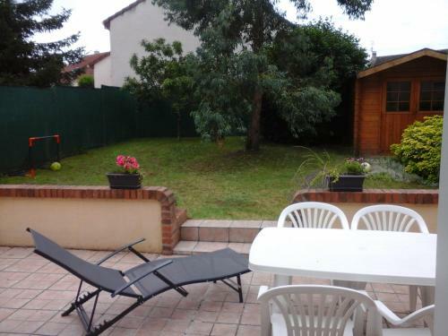 2 Chambres � 2 Pas Du Circuit !