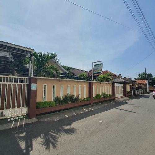 Alfirdausy Homestay Syariah