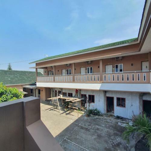 Alfirdausy Homestay Syariah