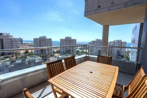 Luxury Marina 4br Apartment By Airsuite