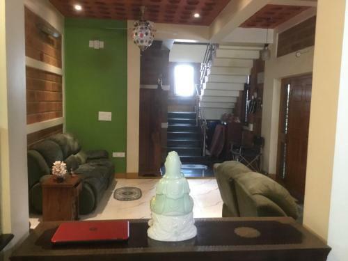 Eartheren Green Guest House Hsr Blr