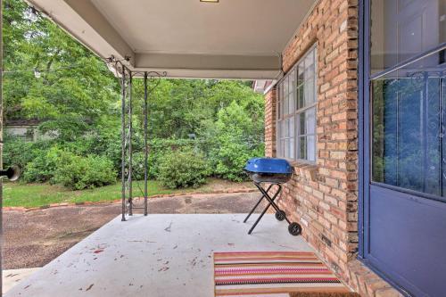 Blue Jean Cottage 1 Mi To College Campus!