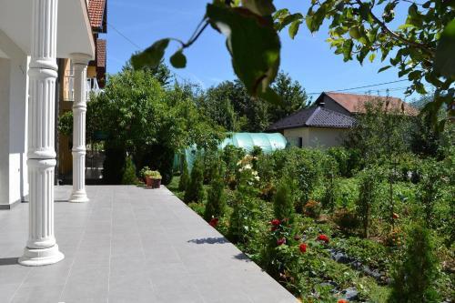 Villa Organic Garden