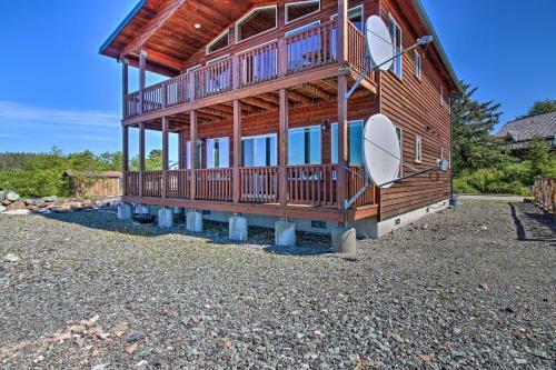Apartamento Waterfront Apt With Mtn View, Walk Into Town!