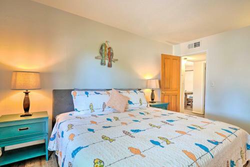 Vibrant Family Home With Grill, Walk Downtown!