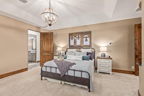 Recker #73 Mesa Home