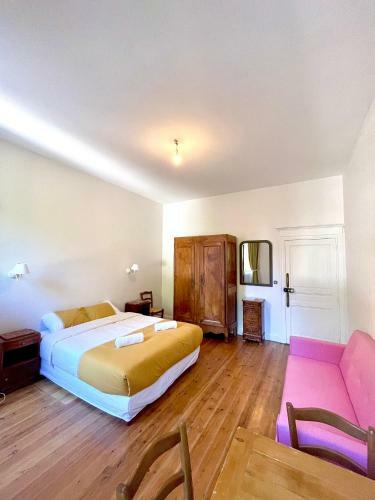Hostal Albichambre