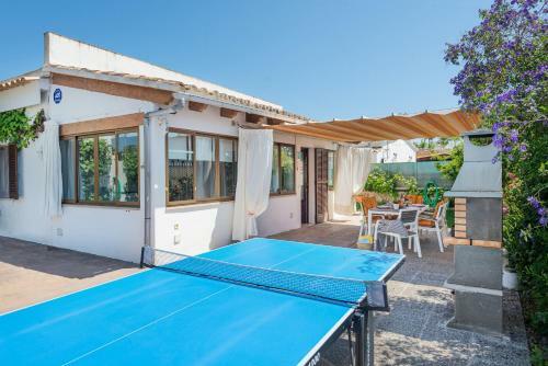 Villa Luna, Beach And Pool
