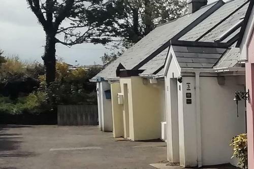 Bovinda Cottage - By The Beach, Bettystown