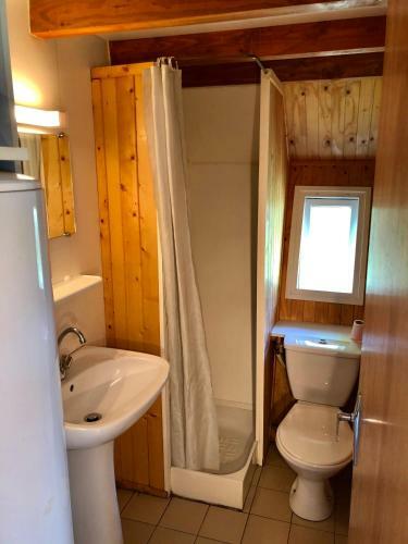 Chalets Dans Le Parc D'un Manoir Du 19eme Si�cle