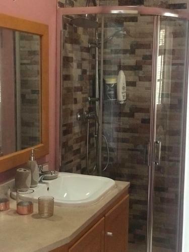 1 Bedroom Apartment With Terrace Rooftop For Rent