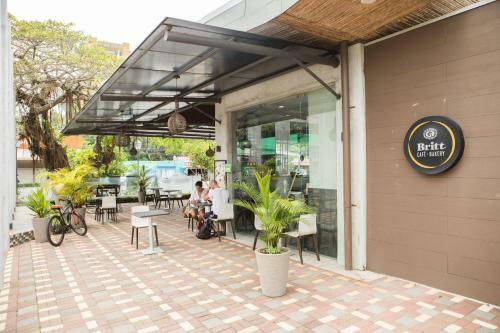 Bright & Airy 2br Condo Minutes From Jaco Beach