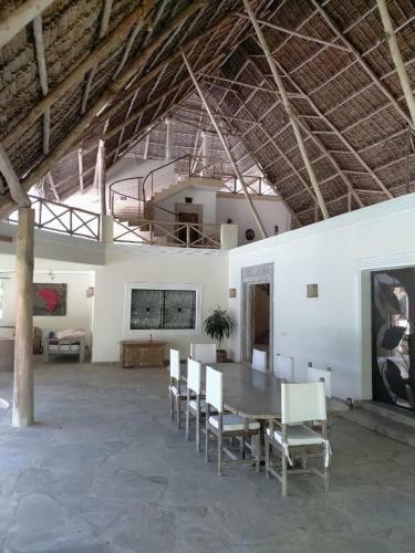 Apartamento Mwangaza House