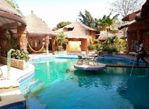 Hostal T�rangalux Sublime Bungalow 90 M2 Saly Joseph