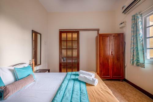 Beach Side Twin Cottages (4 Bhk) From Shreem Homes